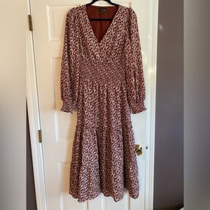 Women’s size medium maroon dress